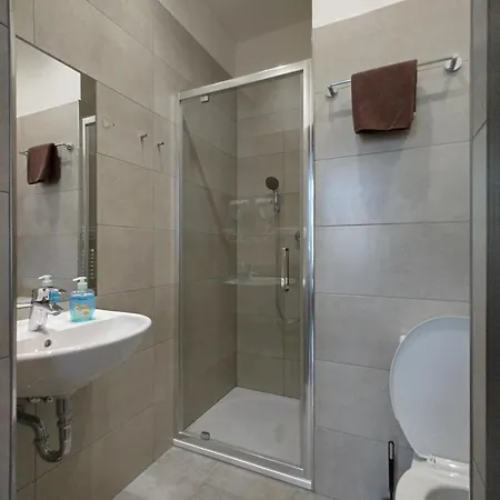 Guest house Beta 2*