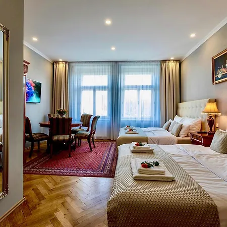 Slabur Aparthotel