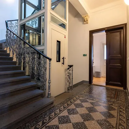 Lovely View Next To National Museum By Easybnb Prague