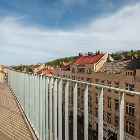 Apartment Three Bedroom Aparment With Terrace By Days *