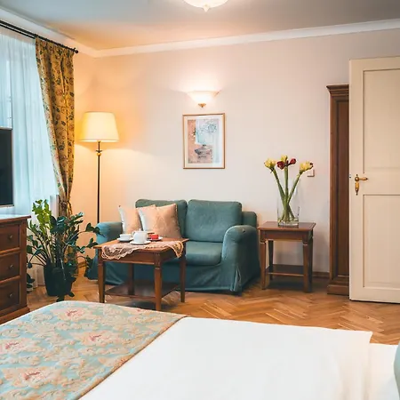 Appia Residences 4*
