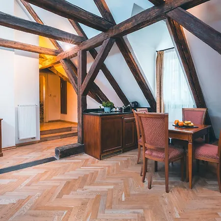 Appia Residences