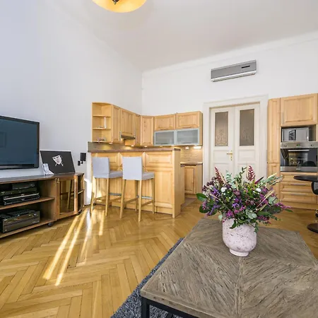 Apartman Wishlist Old Residences - Hastalska *