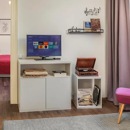 4 Arts By Adrez Apartamento Praga