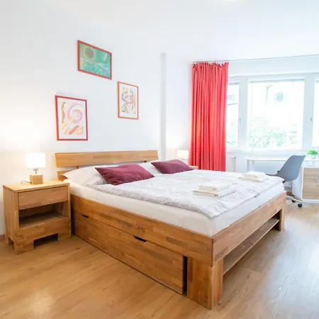 Krakovska Cr Apartmán *