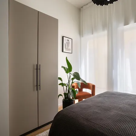 Apartment Turnkey I Republic Square Prague
