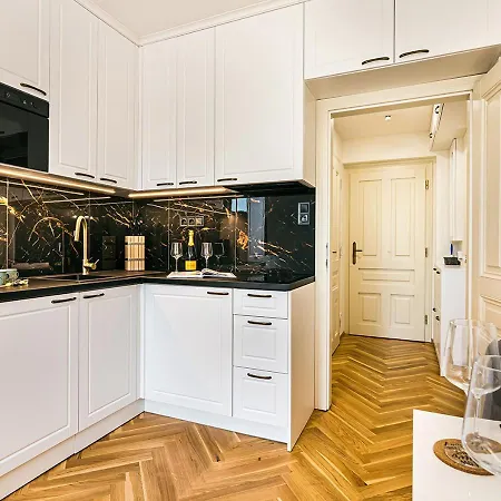 Nekazanka Apartment