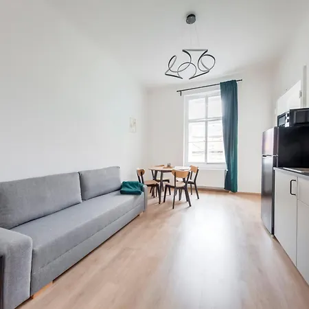 Center Premium * Prague