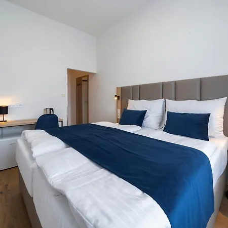 Hotel Leon