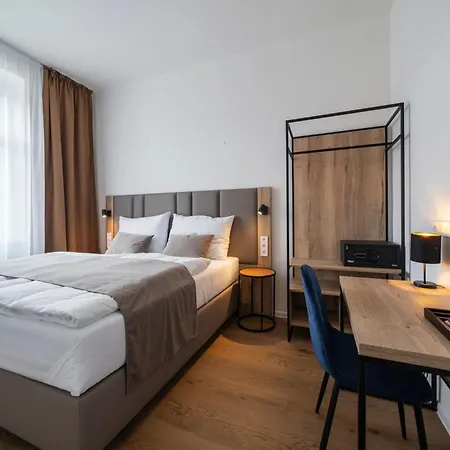 Hotel Leon 3*