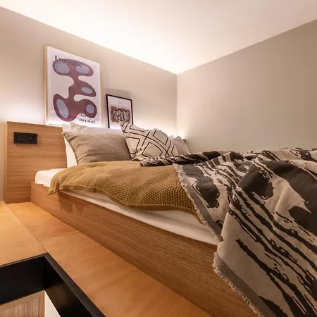 Apartment Turnkey I Republic Square *