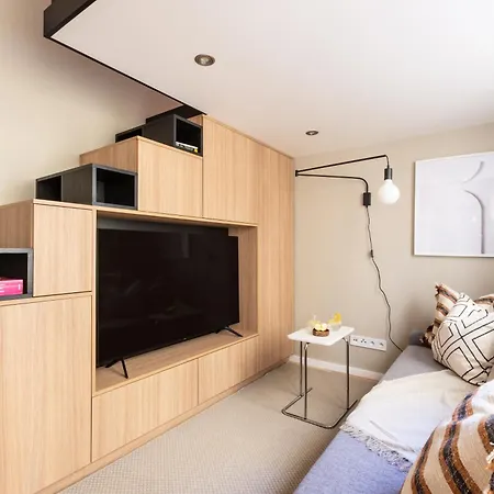 Apartment Turnkey I Republic Square