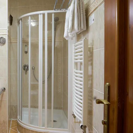 Hotell Josephine Old Town Square - Czech Leading 4*