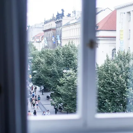 Hotell Friday Prag