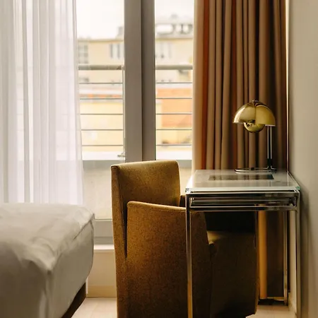 Josef Hotel 4*