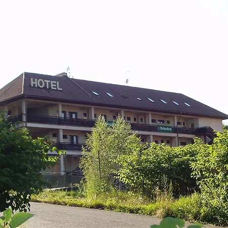 Free Zone Hostel *