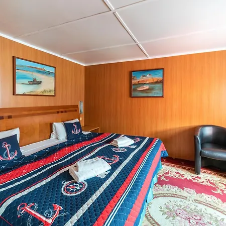 Bådhotel Albatros 3*