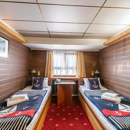 Albatros Bådhotel