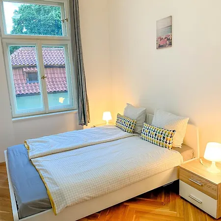 Apartment Stylish Next To Wenceslas Square