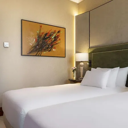 Nh Collection Carlo Iv 5* Prag