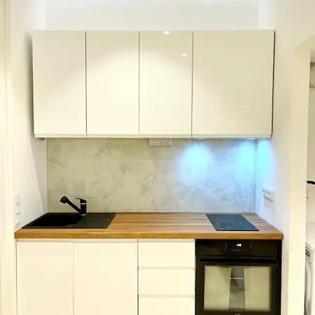 Fantastic Location! Superhost 5 Star Prague