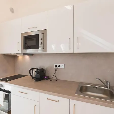 Apartment Grand Loft 110m2 Prague