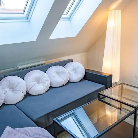 Bohemia 95m Apartment Prague