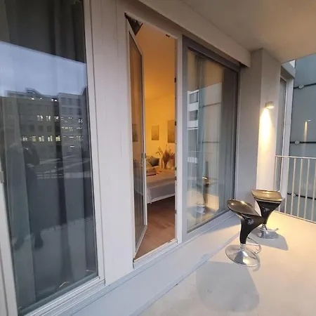 Terrace And Free Parking *