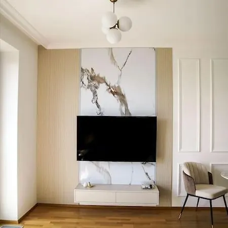 Apartment Design Luxury Near The Center *