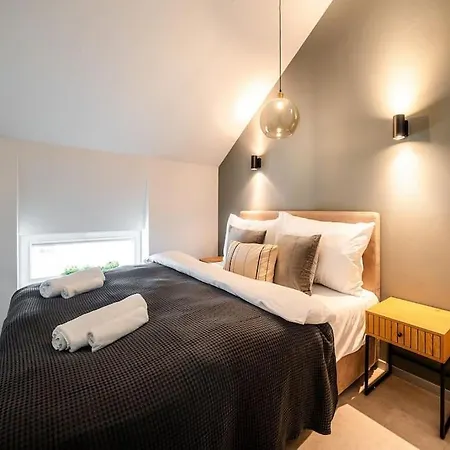 Apartment Ac Old Town Grand Luxury&family Loft