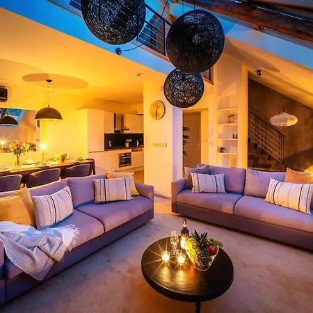 Ac Old Town Grand Luxury&family Loft