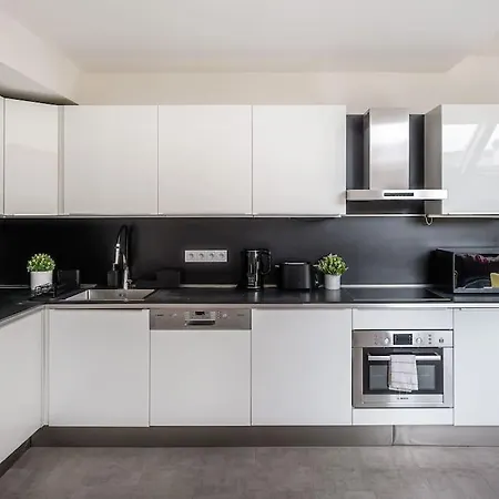 Ac Luxury Loft Friends & Family Edition