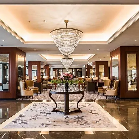 Hotel Corinthia 5*