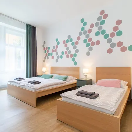 Apartment Riverside Cr