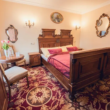Svatojansky Dvur Hotel