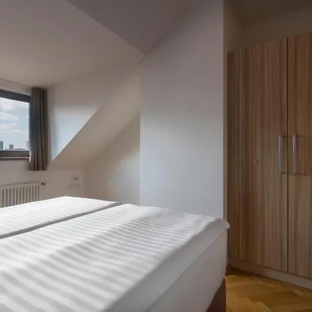 Bohemian Dreams And By Dwellfort Aparthotel