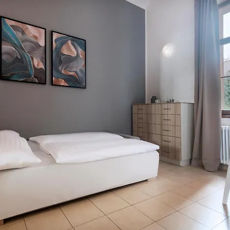 Bohemian Dreams And By Dwellfort 4* Prague