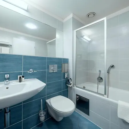 Ehrlich 4* Praga