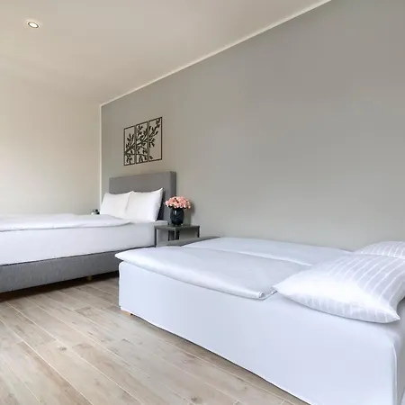 Kinsky Garden And By Dwellfort Aparthotel