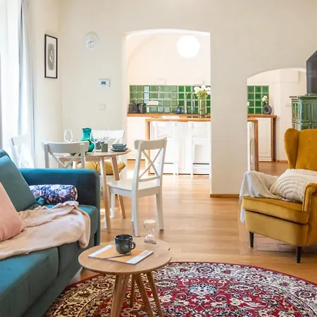 Days - Lavish In The Heart Of Prague's Old Town Apartment Prague