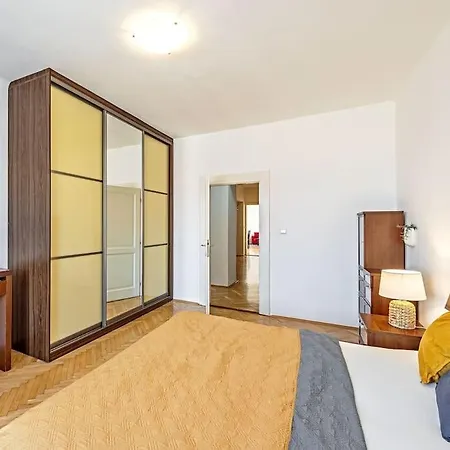 Center Wenceslas Square Old Town Apartment