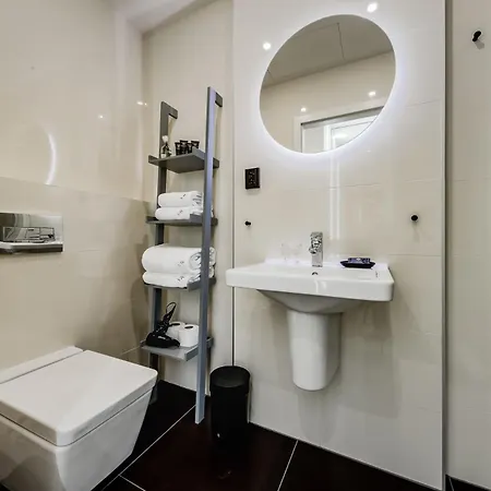 Apartment With Private Balcony In Smichov By Days Prague