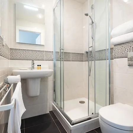 With Private Balcony In Smichov By Days Apartment