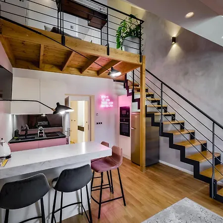 With Private Balcony In Smichov By Days * Prague