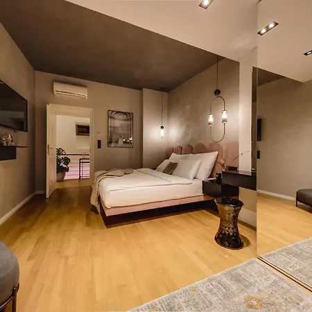With Private Balcony In Smichov By Days Prague