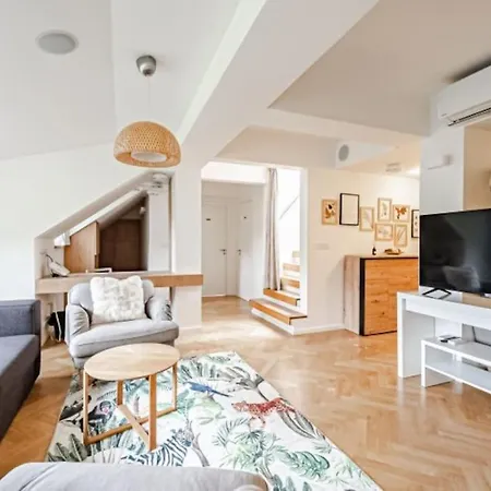 Apartment Magic With Terrace Prague