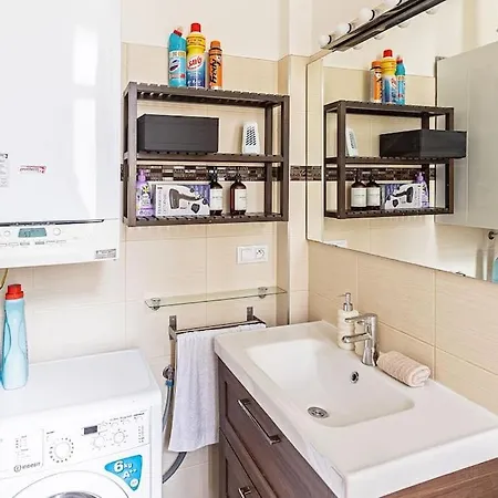 Apartment Unique Stylish - L3
