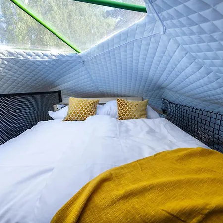 Luxe tent Glamping Escape To The Stars Under Skyline