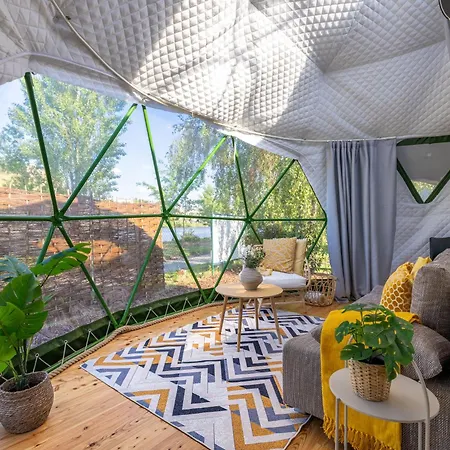 Lüks kamp alanı Glamping Escape To The Stars Under Skyline