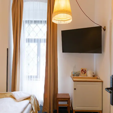 Hostel Sir Toby's Midtown